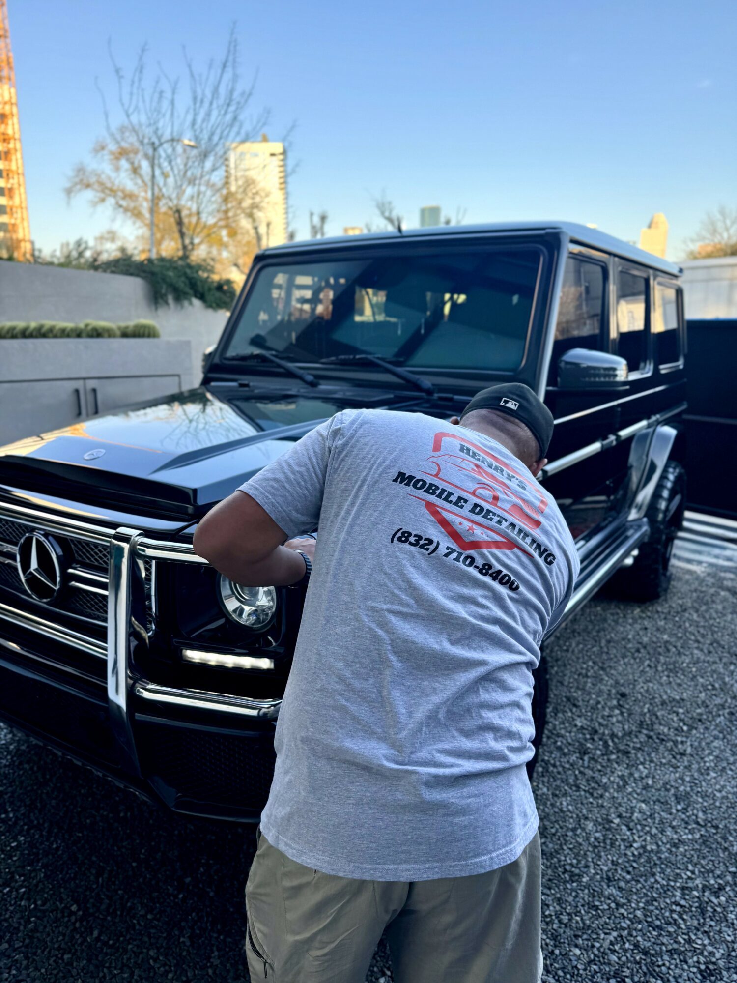 Henry's Mobile on-site detail